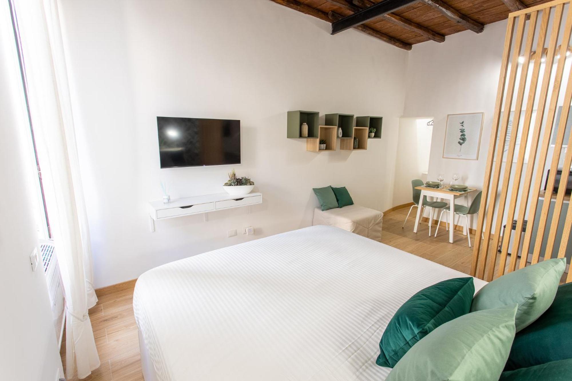 Charming Flat Rione Monti *