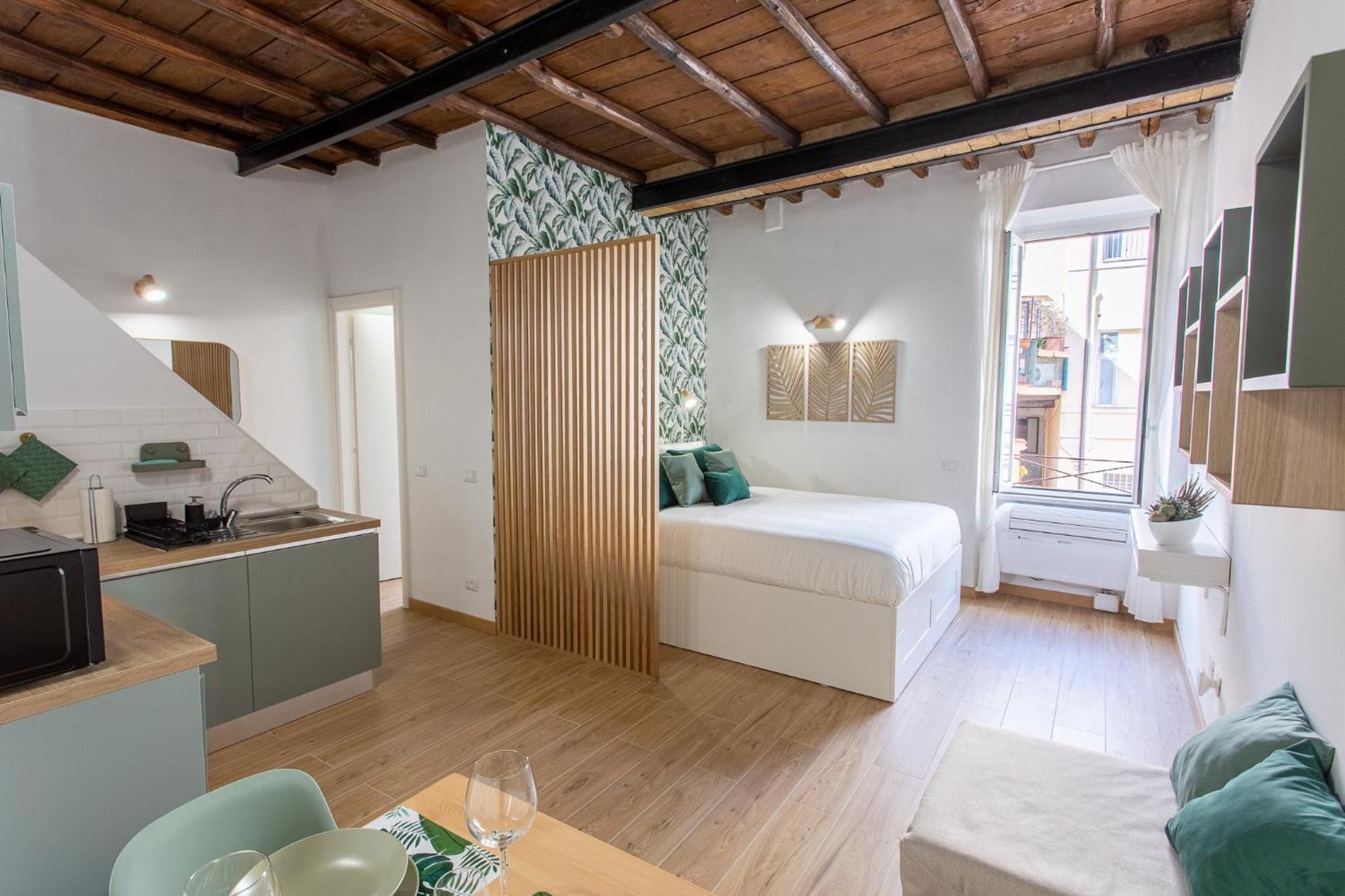 Charming Flat Rione Monti Apartment *