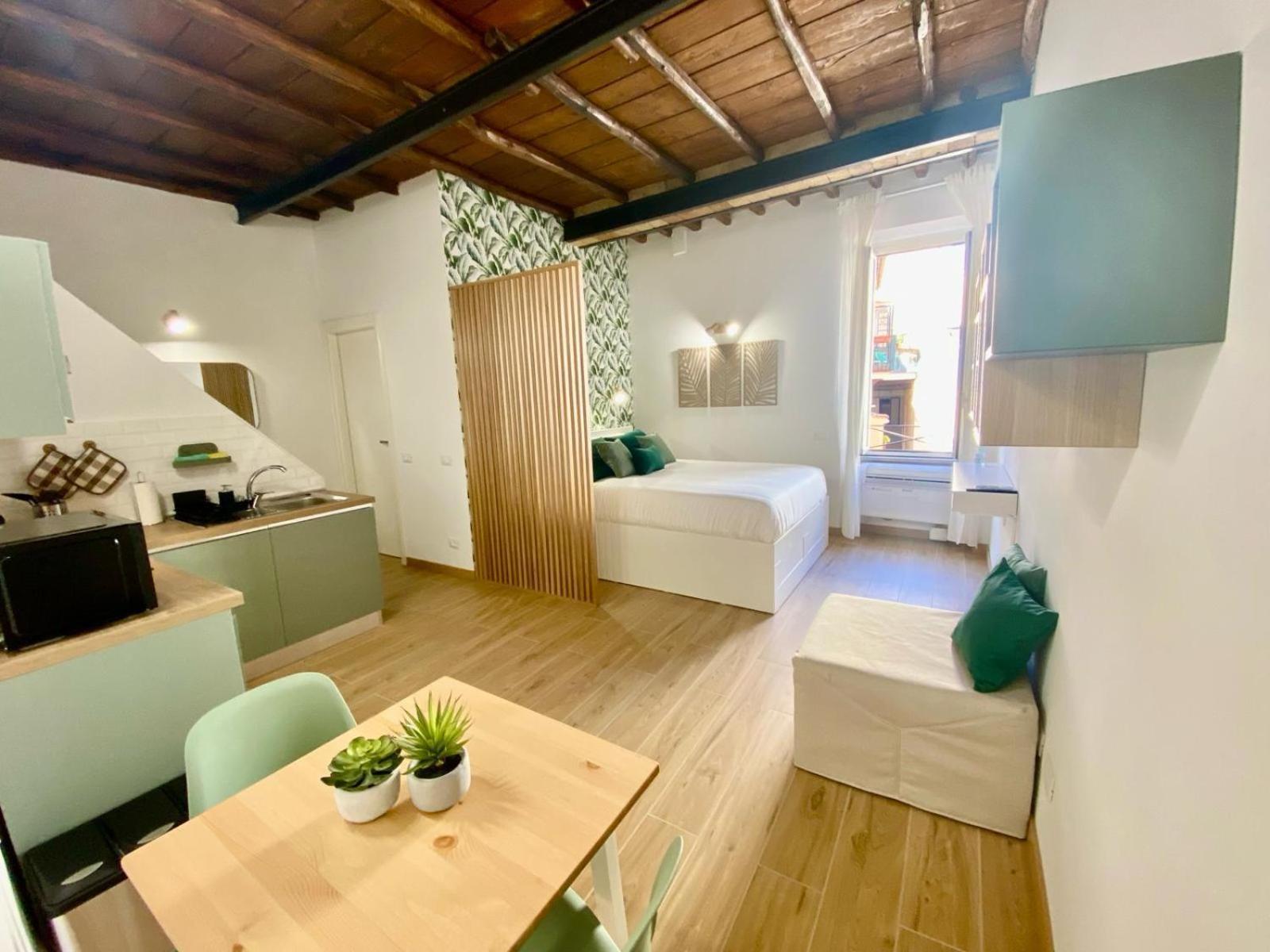 Charming Flat Rione Monti Apartment *